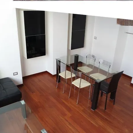 Temporary Porta Venezia Apartment *